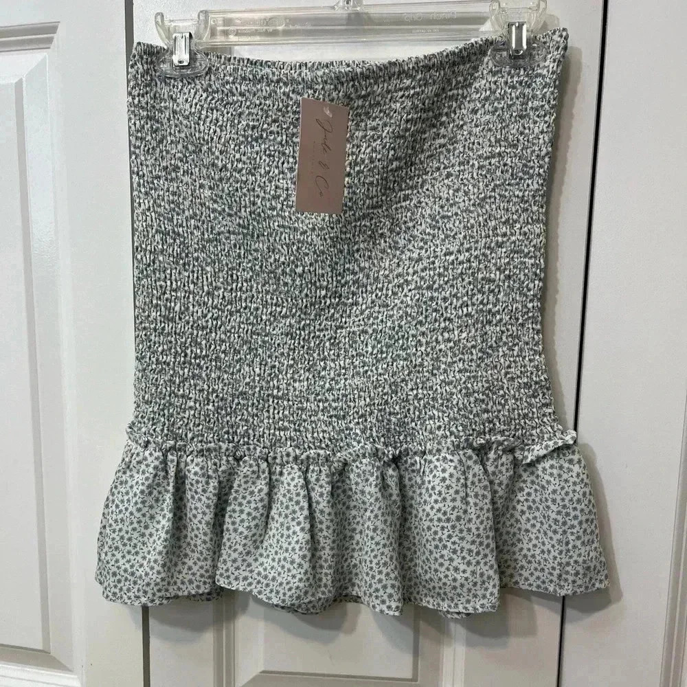 Paper crane, smocked skirt, blue floral, print size large new with tags